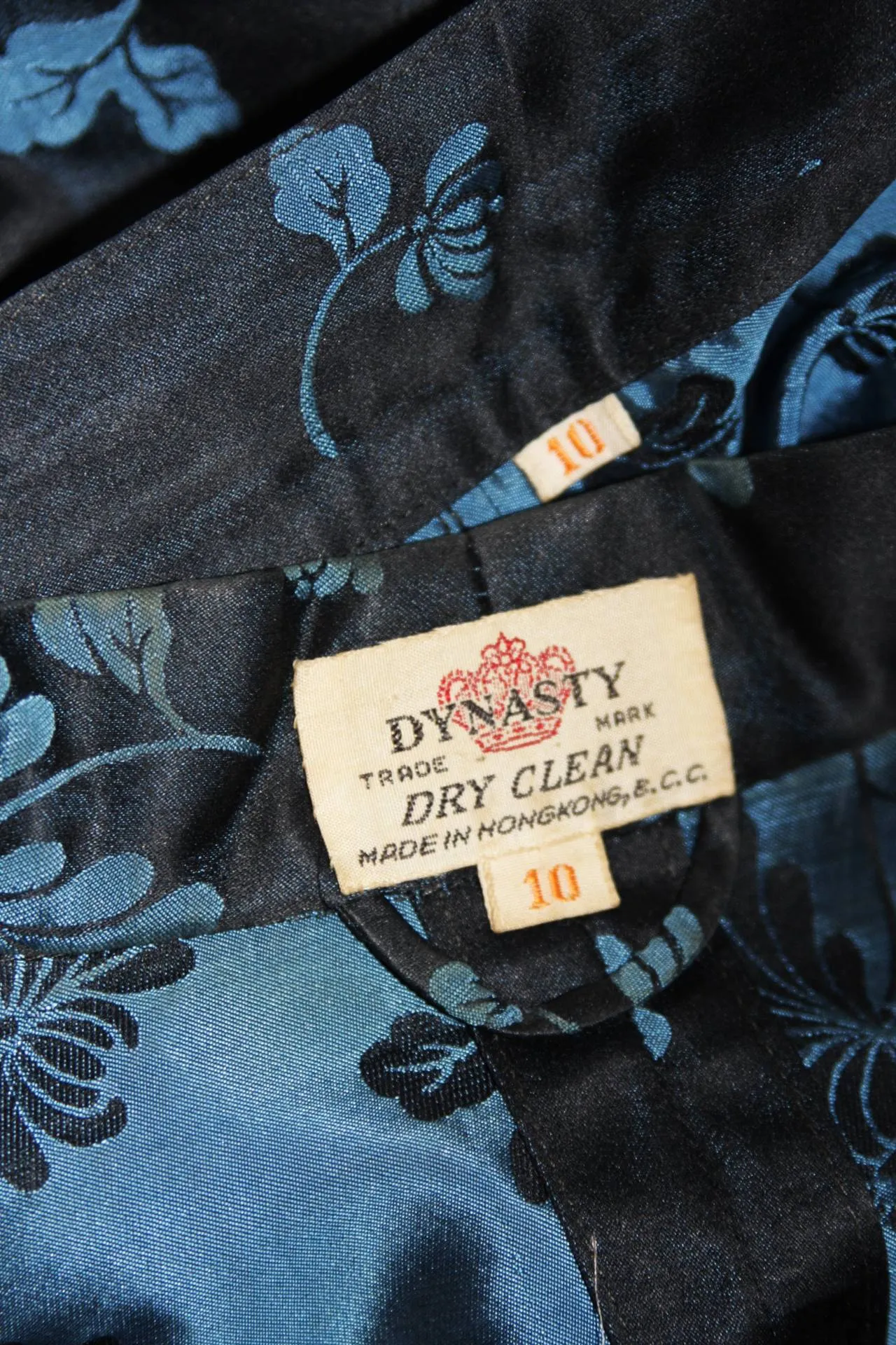 DYNASTY Asian Inspired Black and Blue Floral Pant Suit Sz 0-2